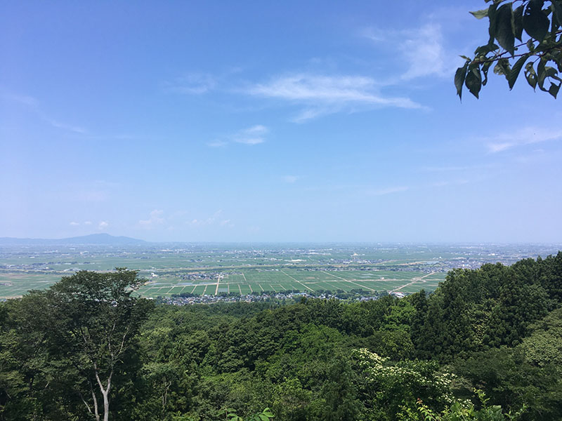 護摩堂山