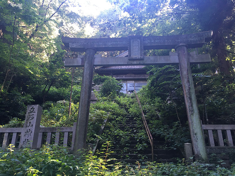 立石山神社